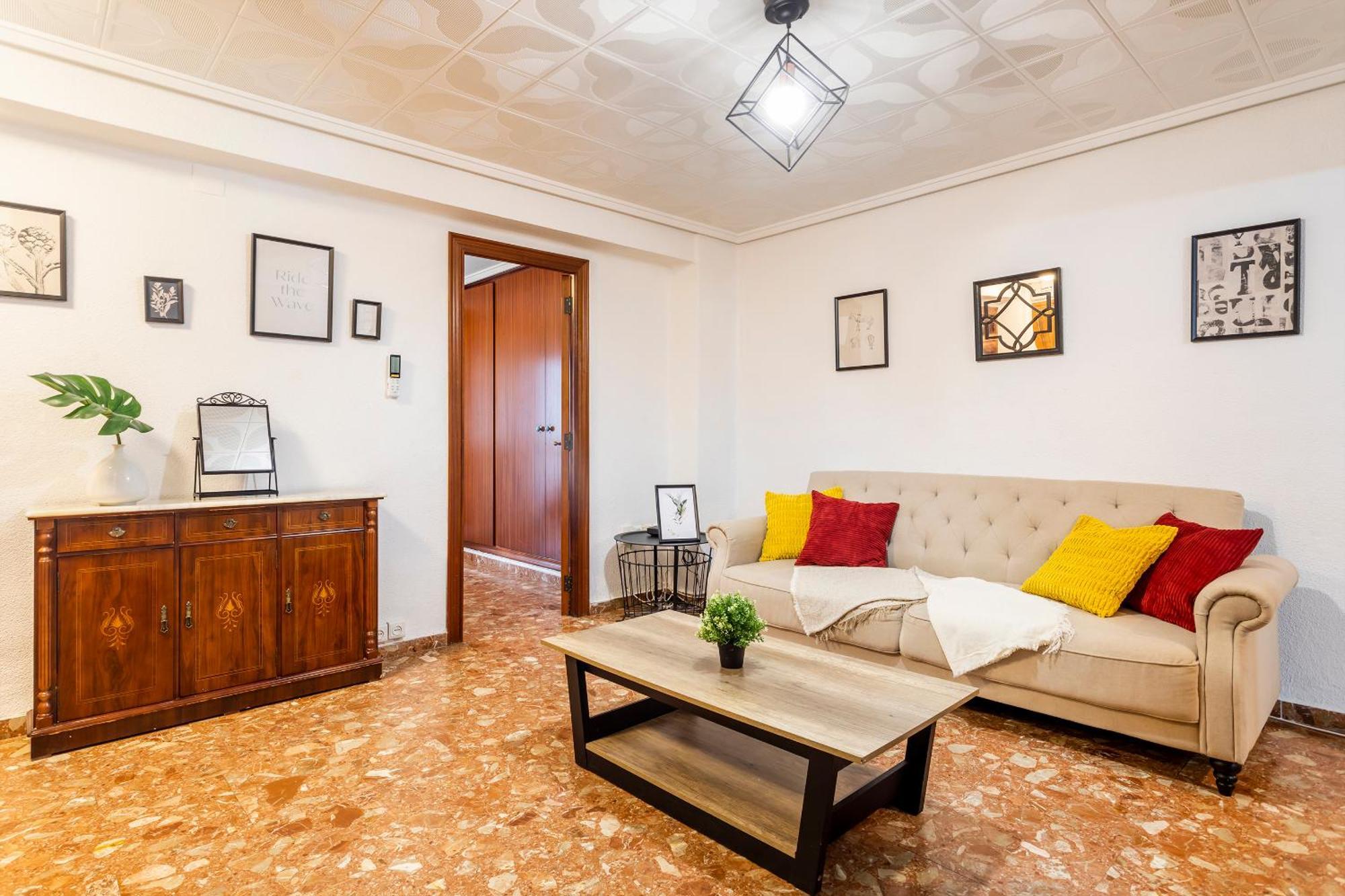 Big Apartment At Beach With Terrace บาเลนเซีย ภายนอก รูปภาพ
