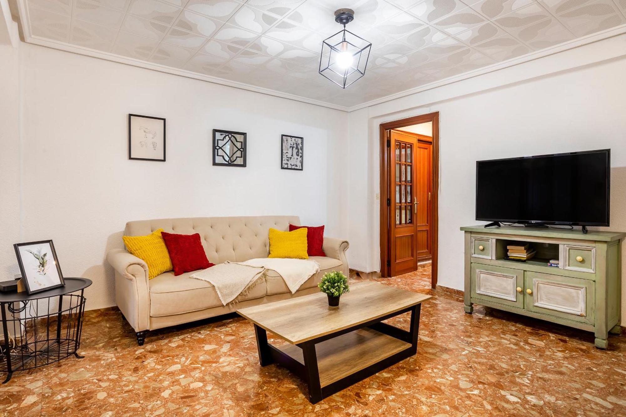 Big Apartment At Beach With Terrace บาเลนเซีย ภายนอก รูปภาพ